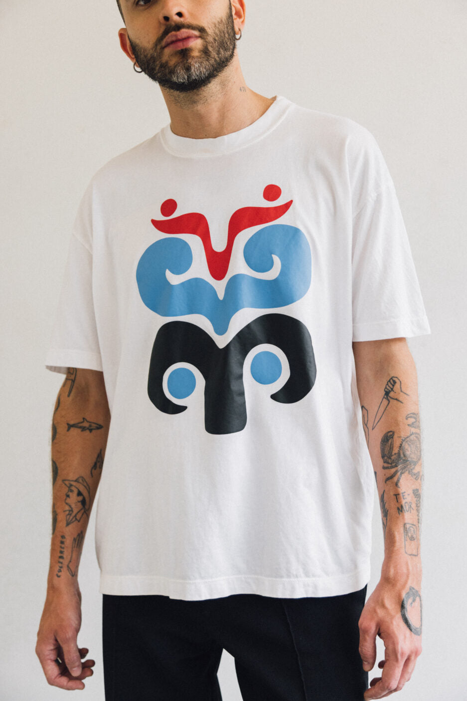 T-shirt Oversize Flor-Mariposa