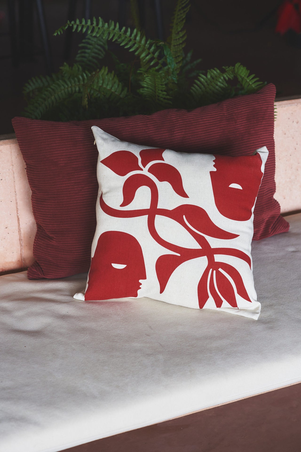 09DE17D8-134F-4595-B3FE-7B037B615981