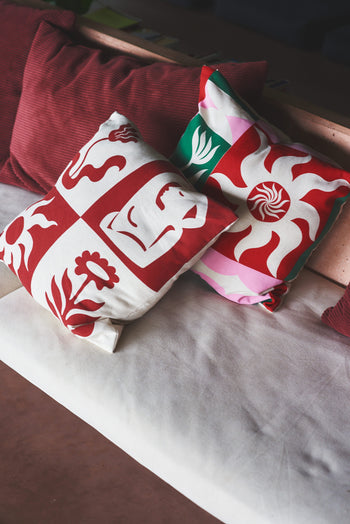 637D18F6-7291-435B-8721-781B5644E8E7