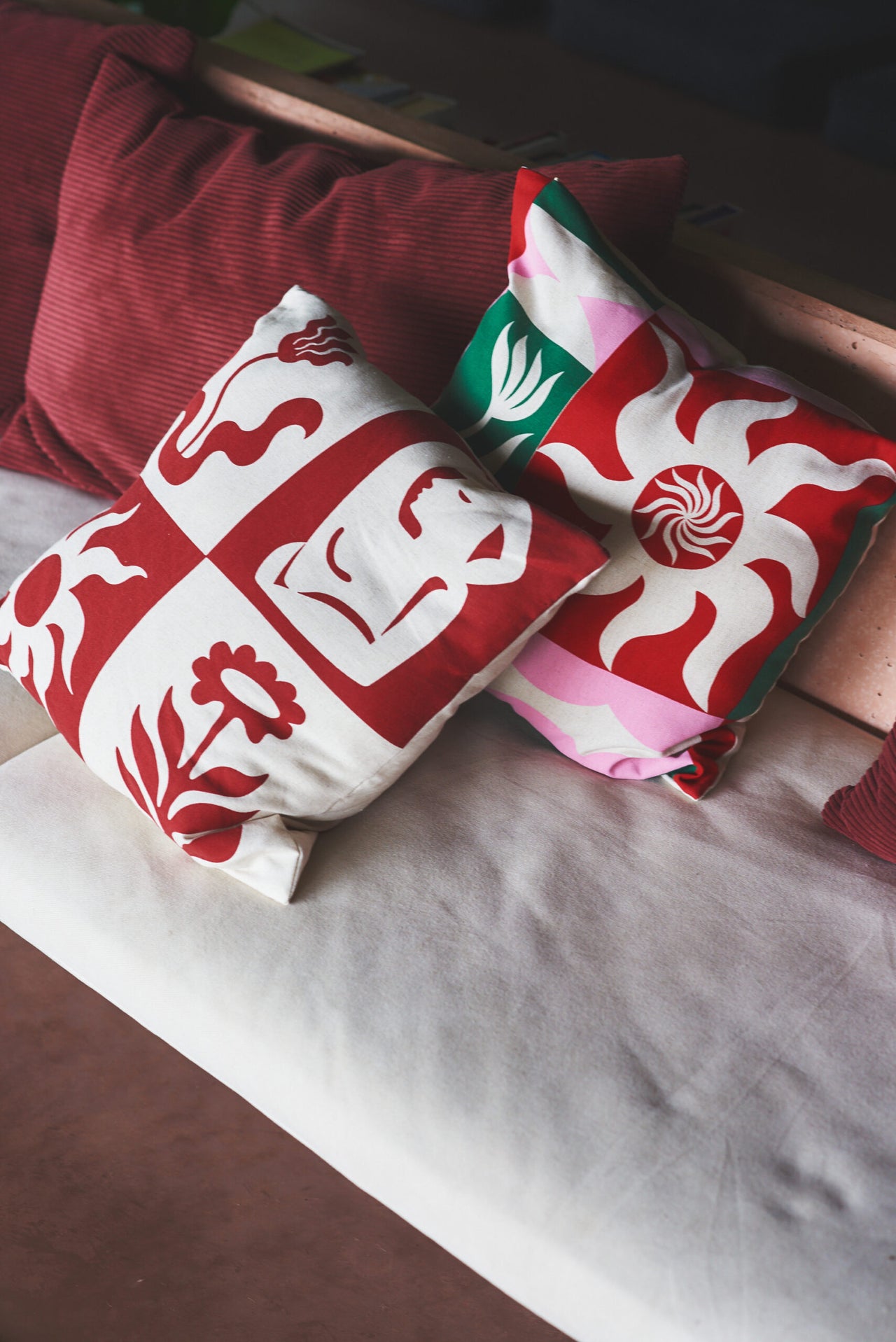 69A5699F-6664-4249-A3DC-AE17F4CFB49D