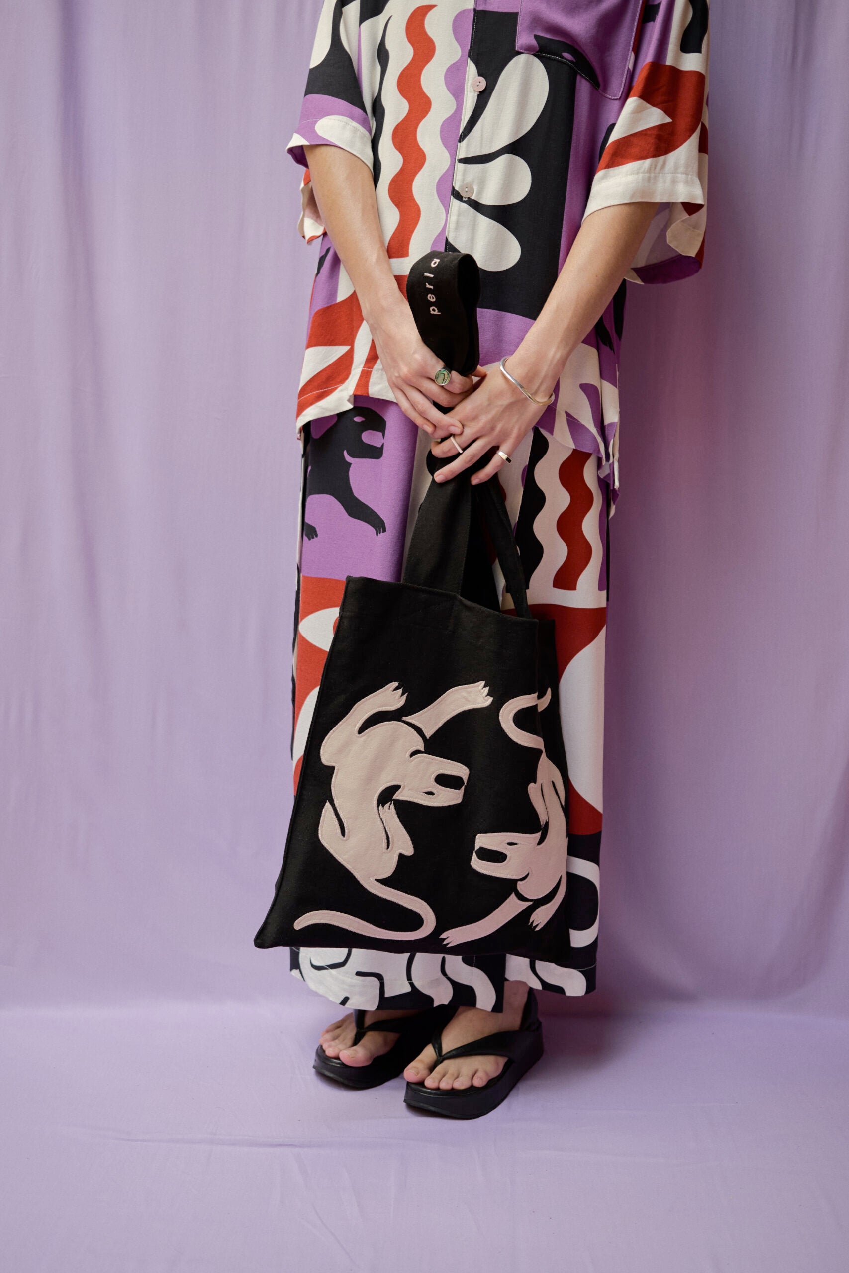 LOOKBOOK PERLA BAJO LA LUNA 90