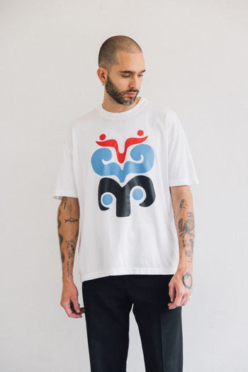 T-shirt Oversize Flor-Mariposa